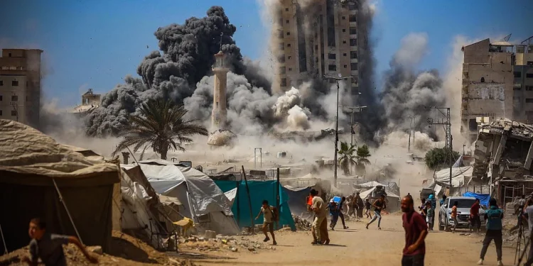 Hamas aceita pontos do plano de Trump para cessar-fogo em Gaza, mas pede mais negociações
