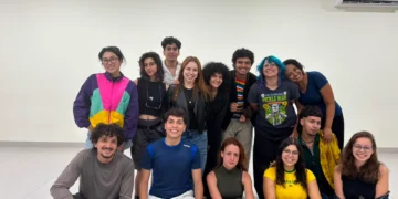 Atores de teatro independente driblam falta de incentivo fiscal colocam o talento acima de tudo